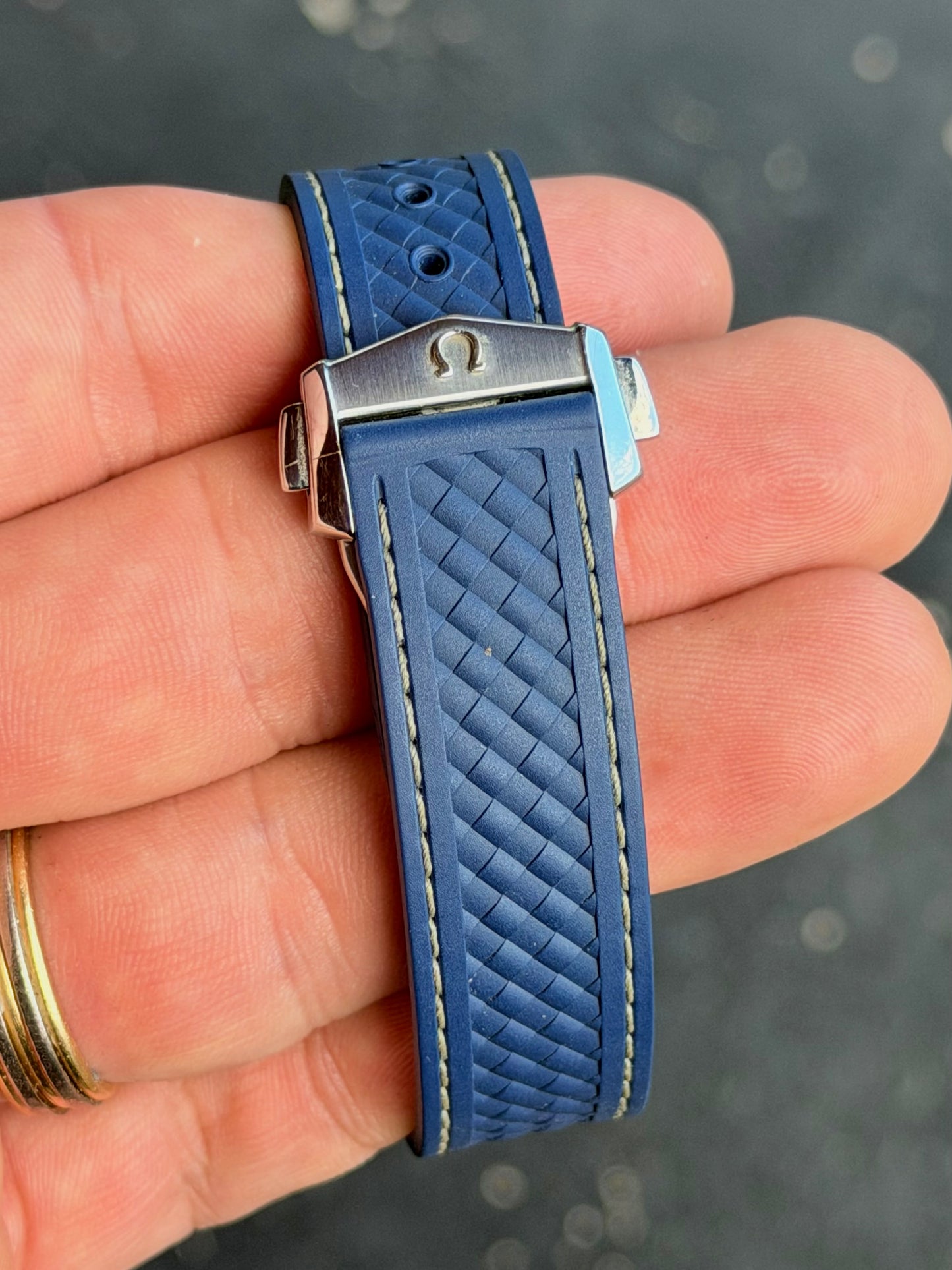 2022 Omega Seamaster Aqua Terra | Blue Horizontal Dial | Full Set