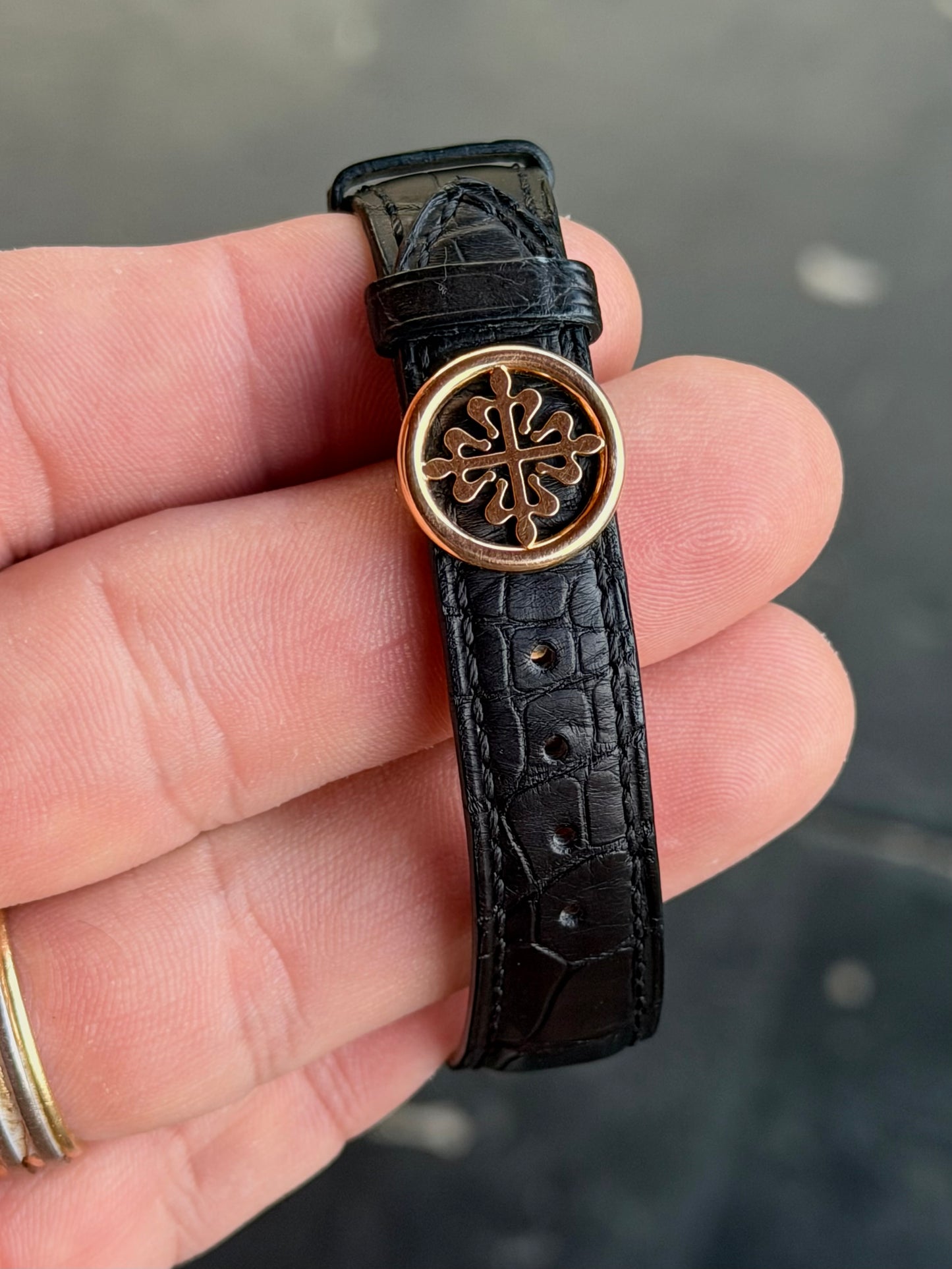 Patek Philippe Calatrava 5000R | Rose Gold | Salmon Sigma Dial