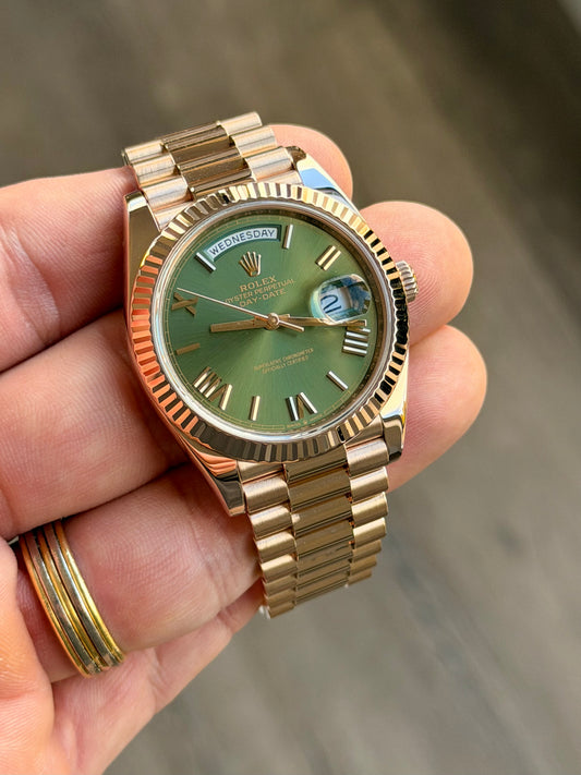 2020 Rolex Day-Date 40 | 228235 | Olive Green | Everose Gold | Full Set