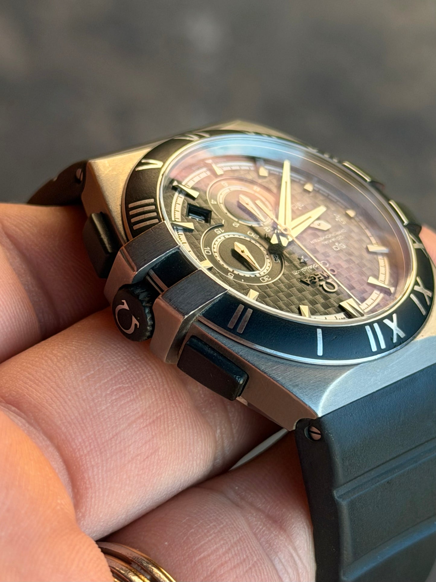 Omega Constellation Double Eagle | 121.92.41.50.01.001 | Full Titanium | Full Set