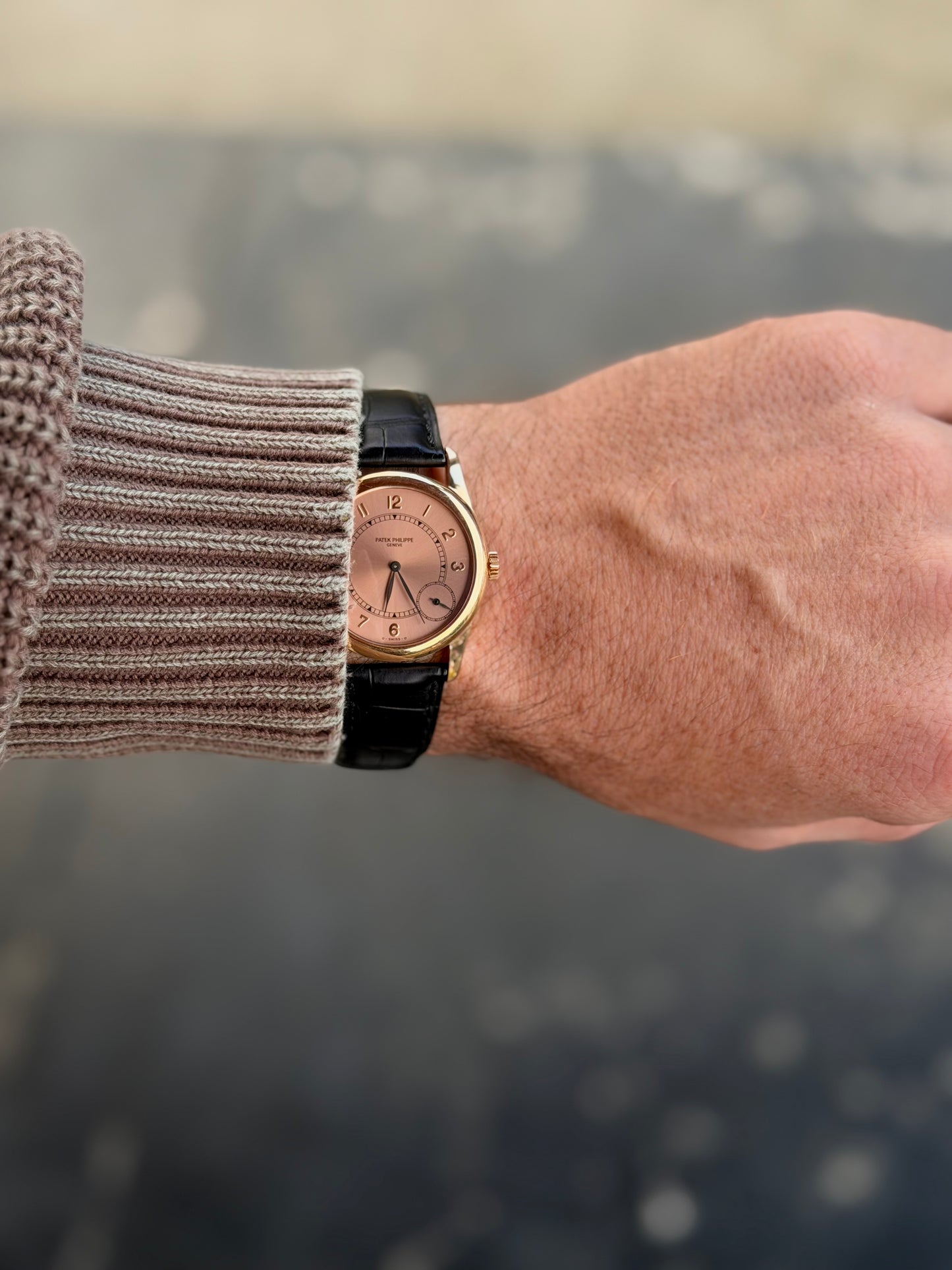 Patek Philippe Calatrava 5000R | Rose Gold | Salmon Sigma Dial