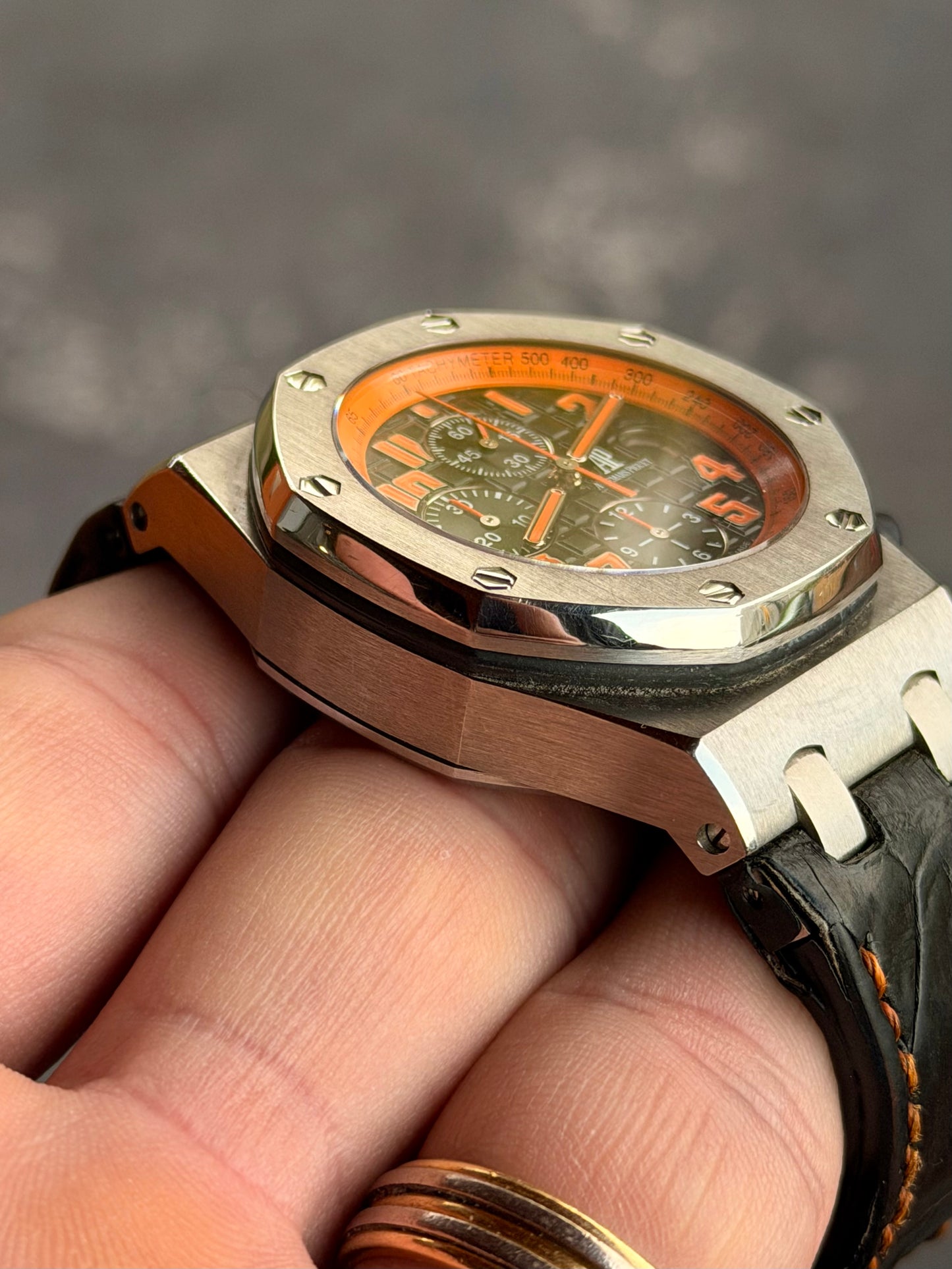 AP Royal Oak Offshore “Volcano” | 26170ST | 2010 | Full Set