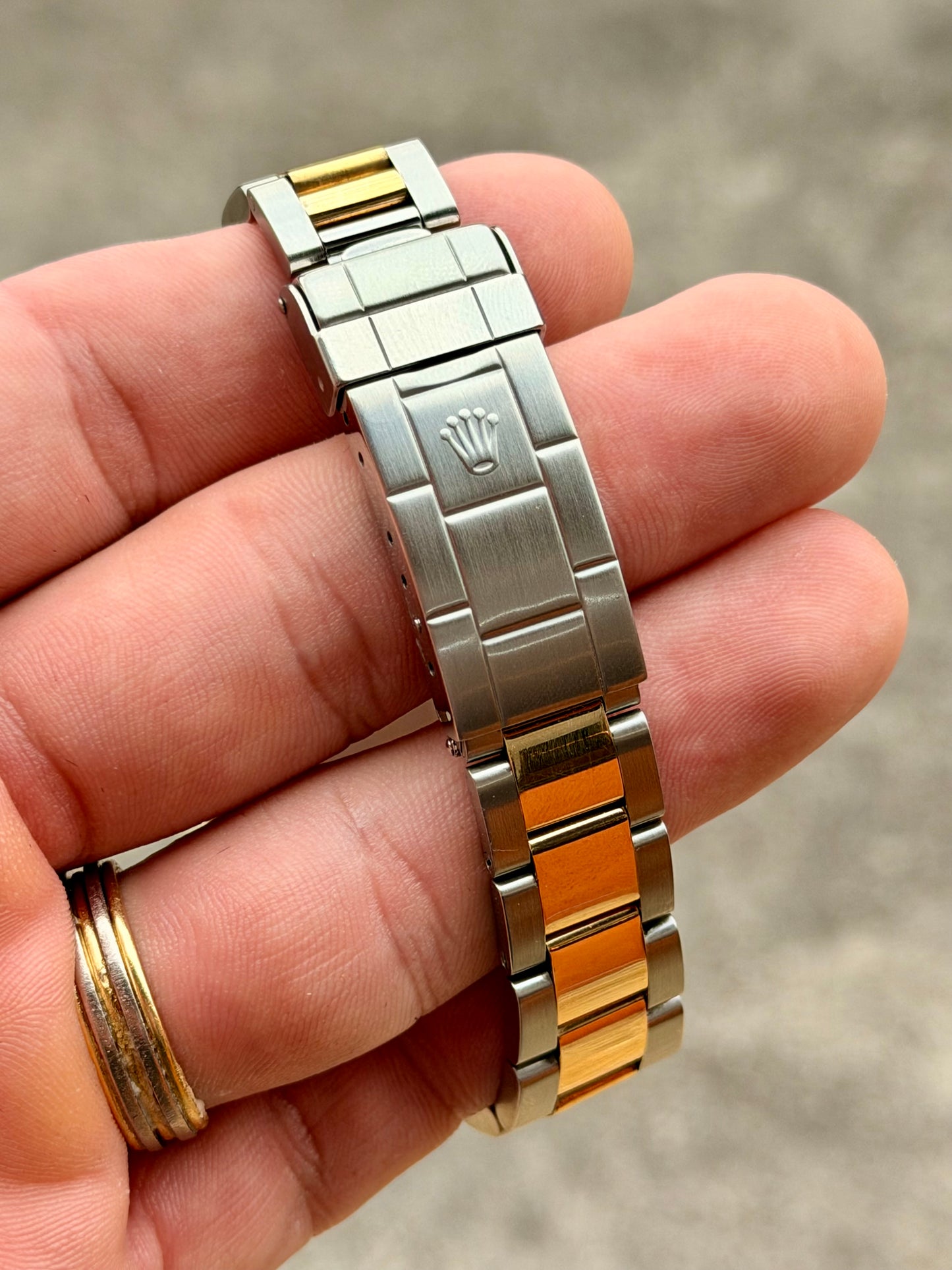Rolex Submariner Date 16613 “Silver Serti / Sultan” – 1996