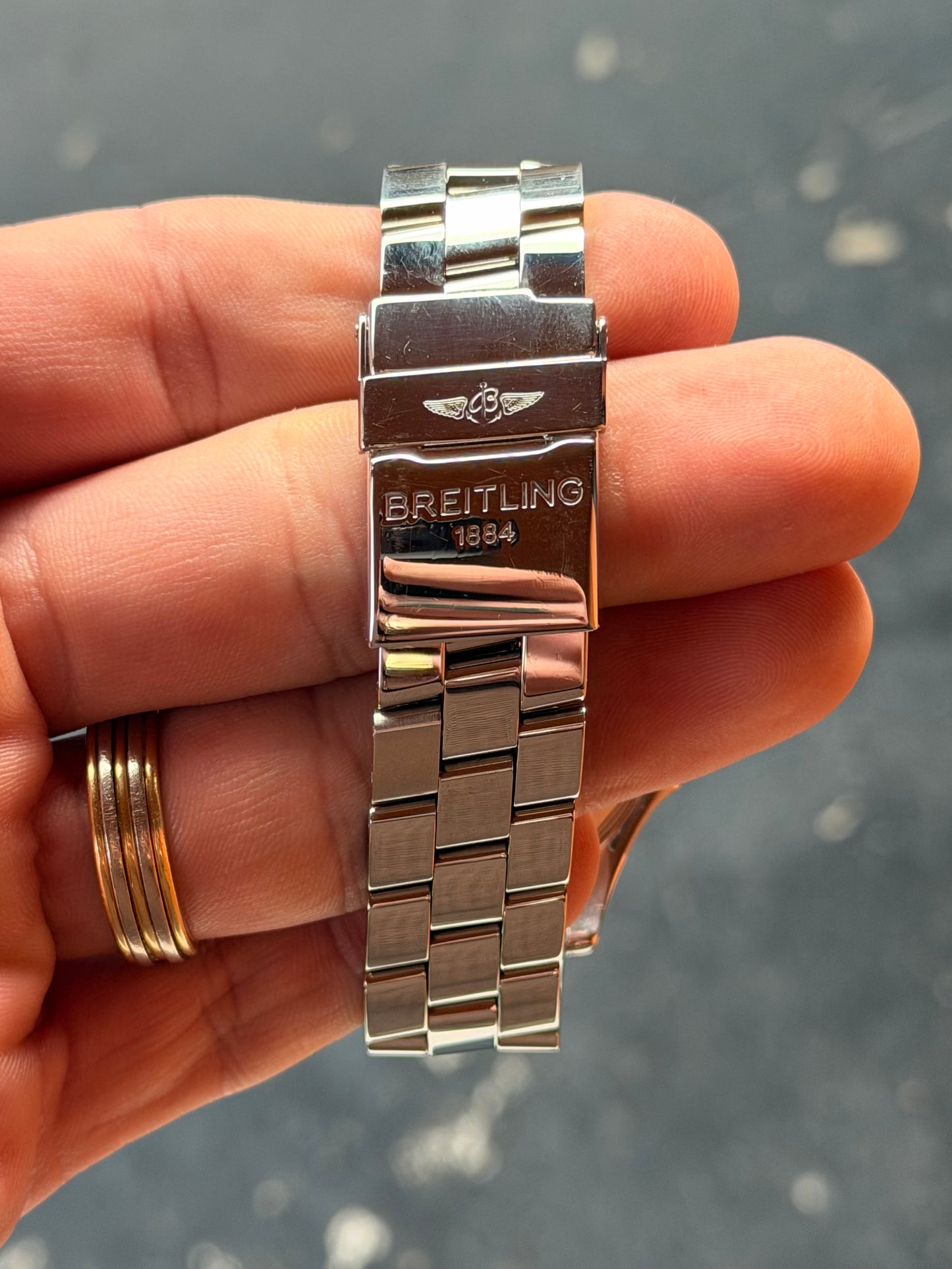2011 Breitling Superocean Abyss Red | Full Set | A17364