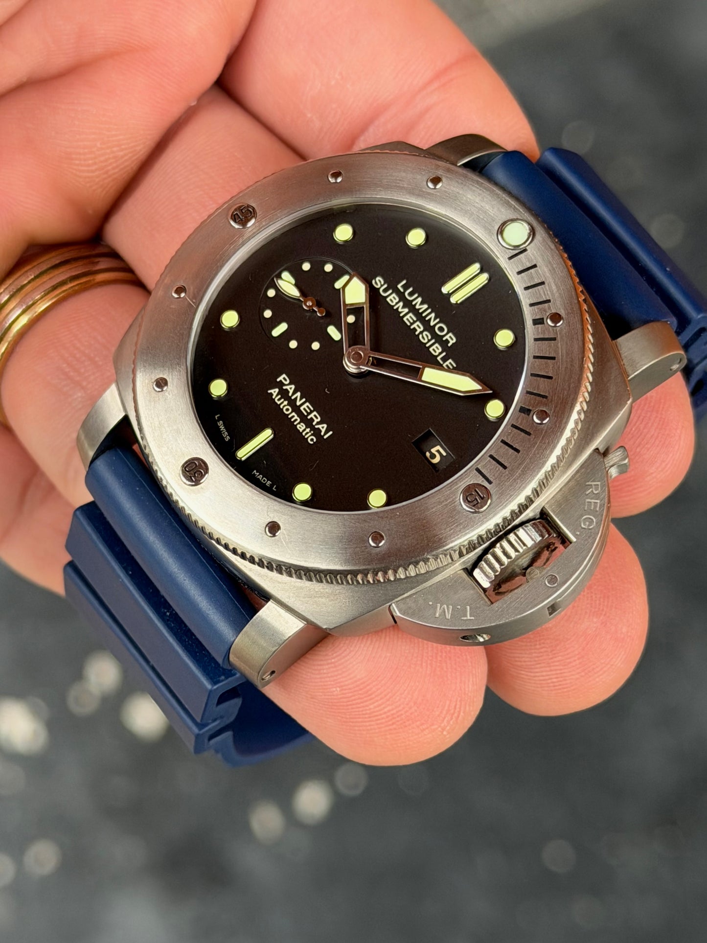 Panerai Luminor Submersible 1950 Titanio | Full Set PAM00305