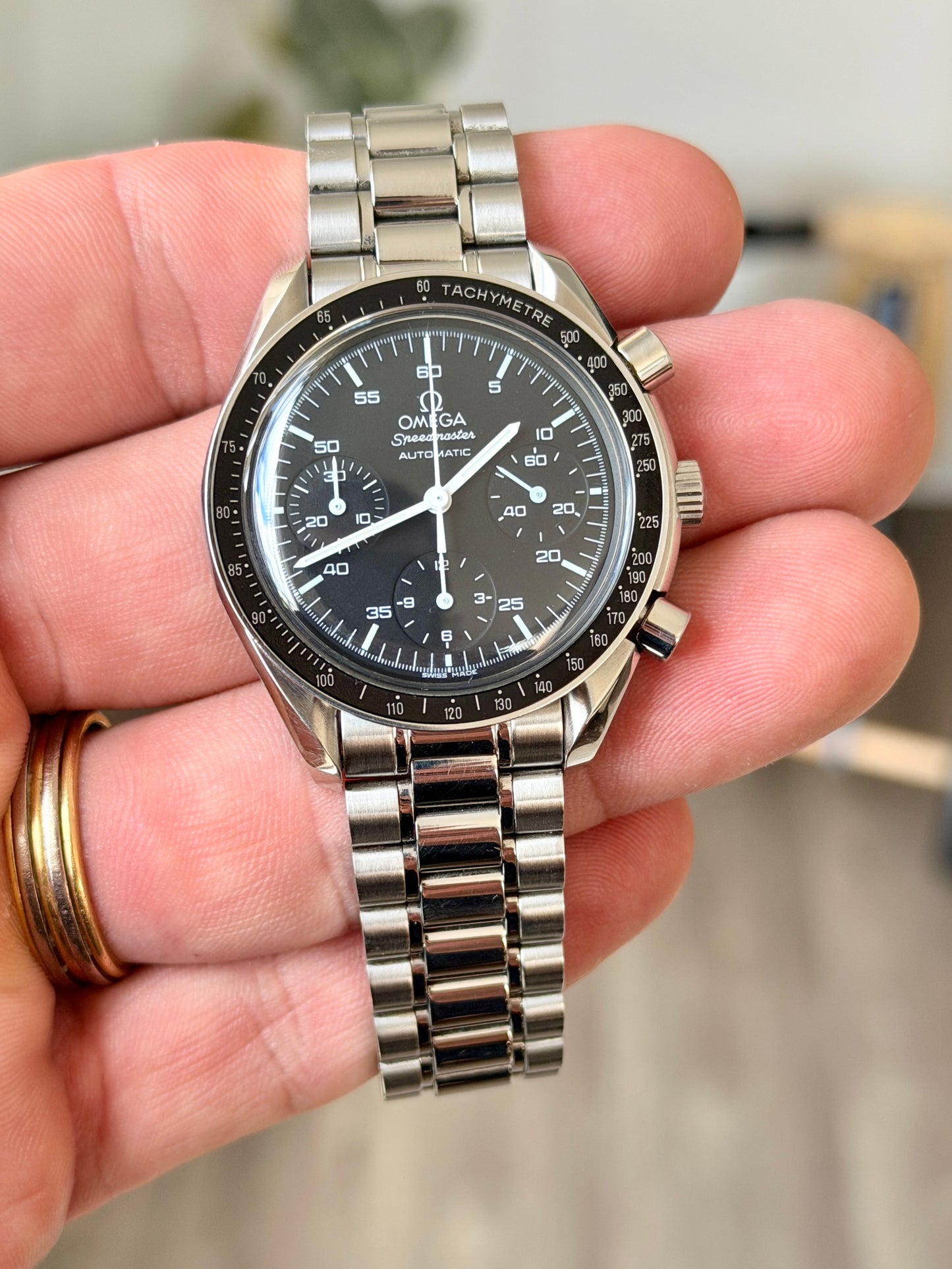 2004 Omega Speedmaster Reduced 3510.50 - Box and Papers