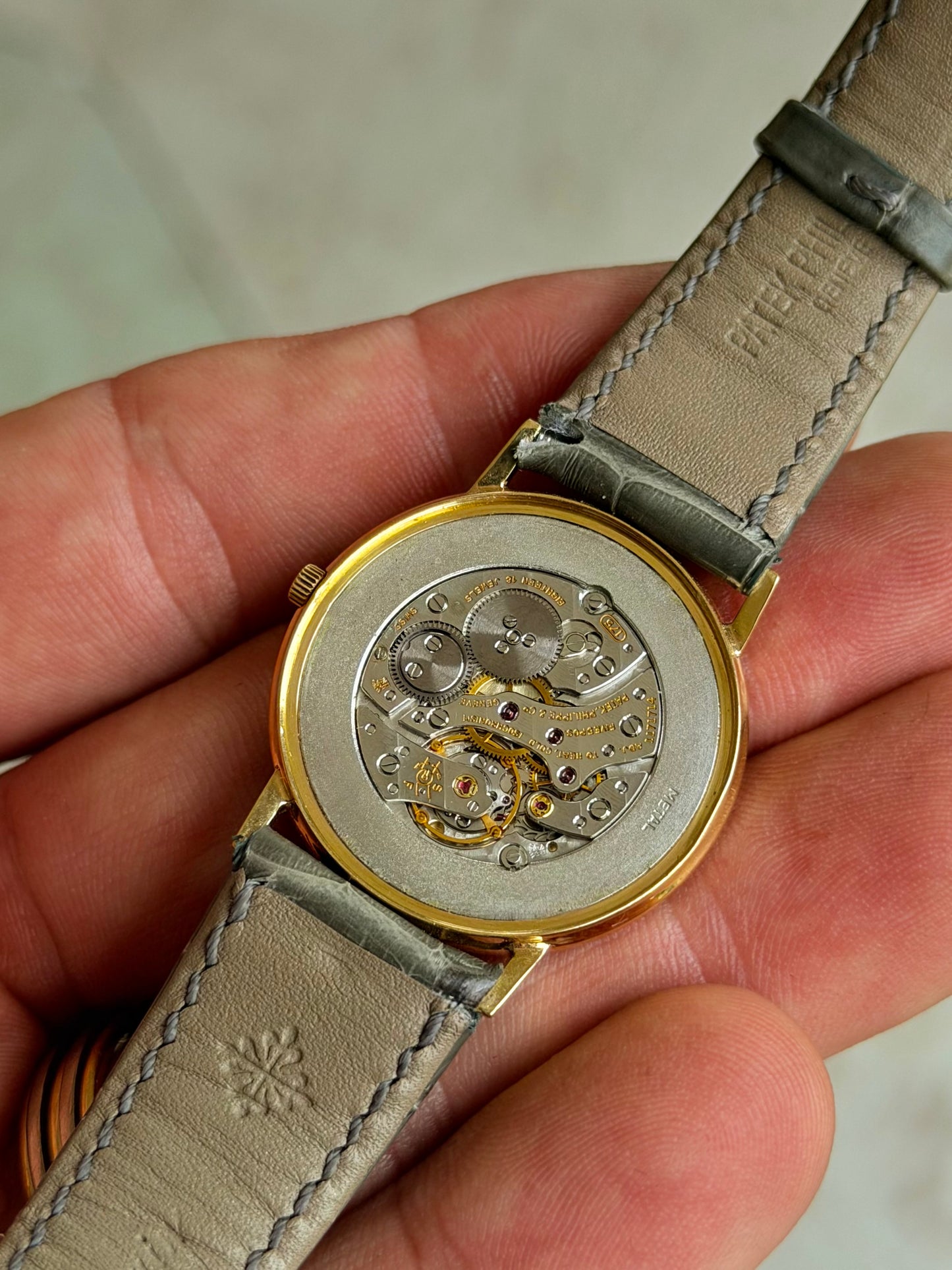 Circa 1970’s Patek Philippe 3520j Calatrava 18k Gold Manual Wind