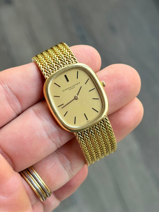 Vintage Vacheron Constantin Ultra-Thin | 18k Yellow Gold Integrated Bracelet