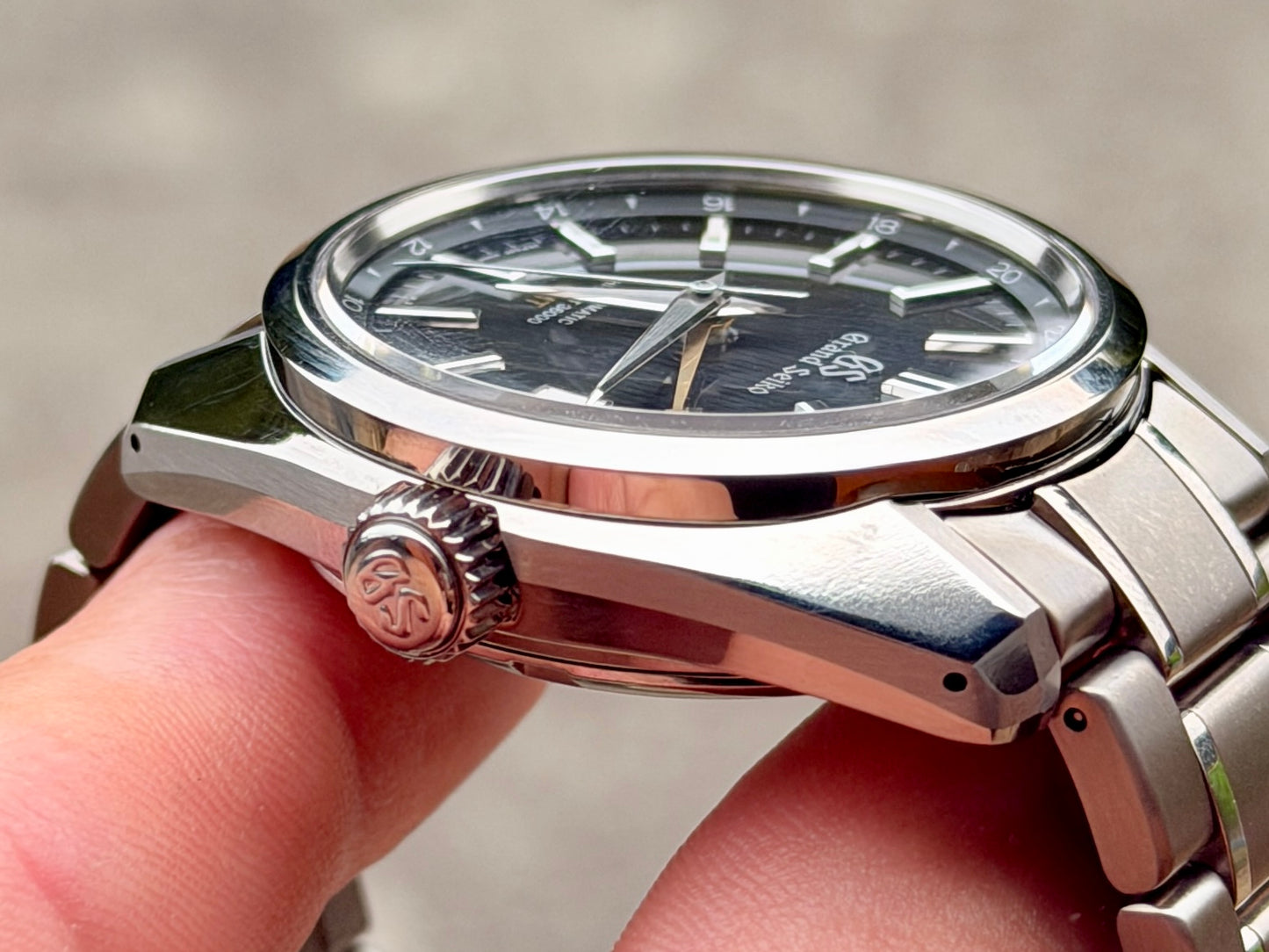 Grand Seiko SBGJ213 Titanium Hi-Beat GMT - Full Set